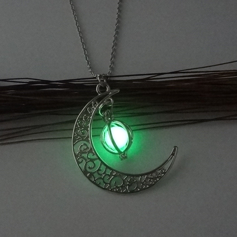 Fashion Moon Natural Glowing Stone Healing Necklace Women Gift Charm Luminous Pendant Necklace Jewelry