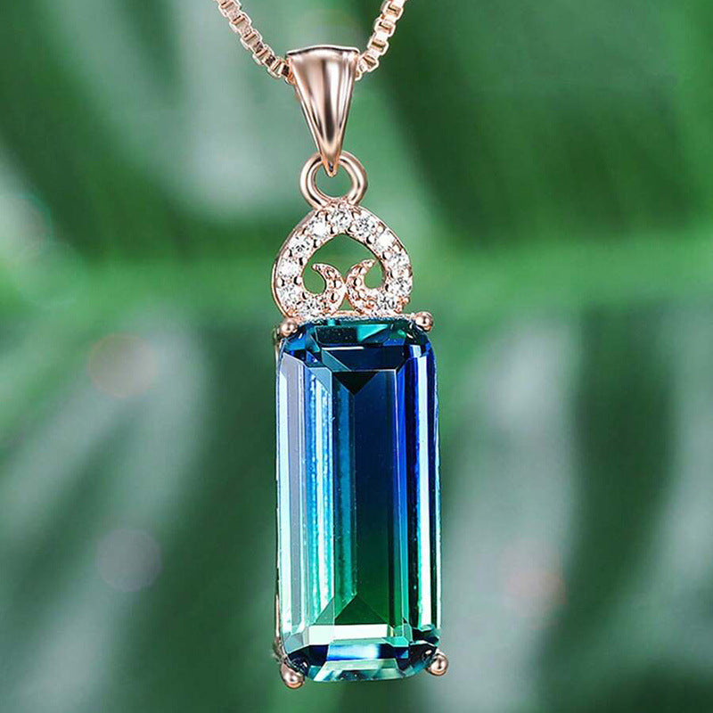 Necklace & Pendants